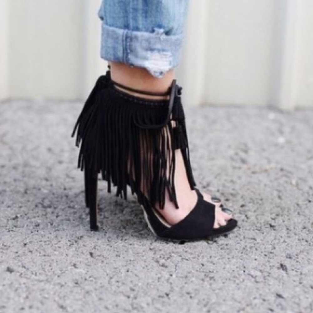 Zara fringe heels 🖤
